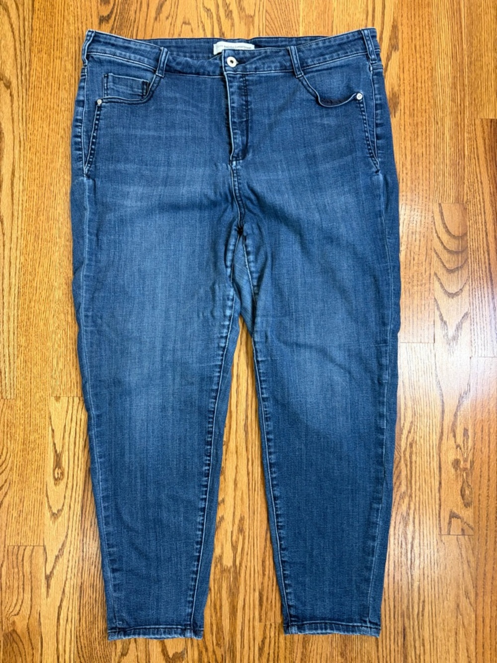 Anthropologie Pilcro Dark Blue Cropped Stretch Skinny Jeans - Picture 1 of 11